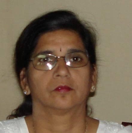 Dr. (Ms.) Veena Chandra (Dehradun)